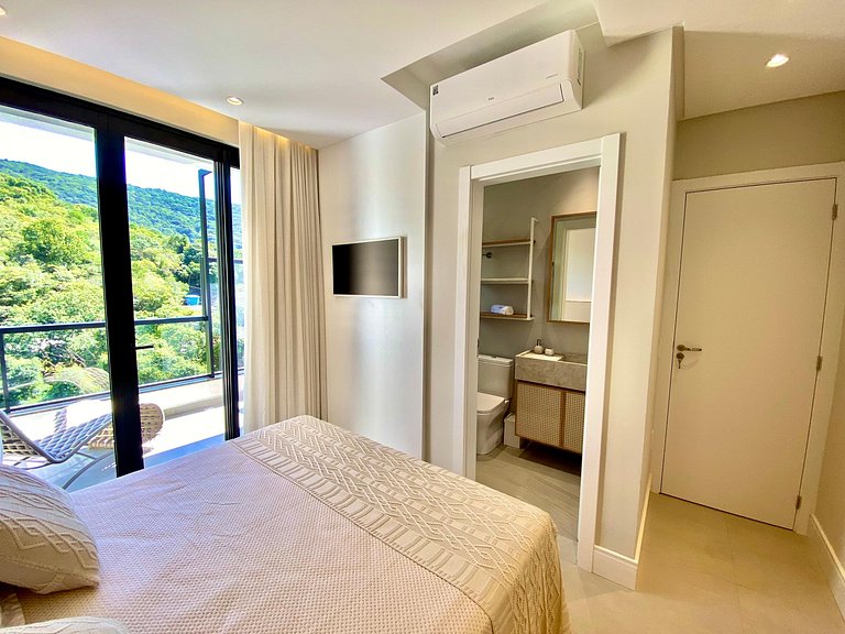 LIV Exclusive Flat 706 – a 2 min da Praia de Bombas