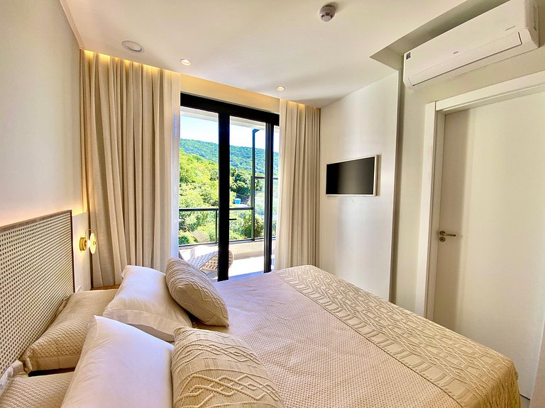 LIV Exclusive Flat 706 – a 2 min da Praia de Bombas