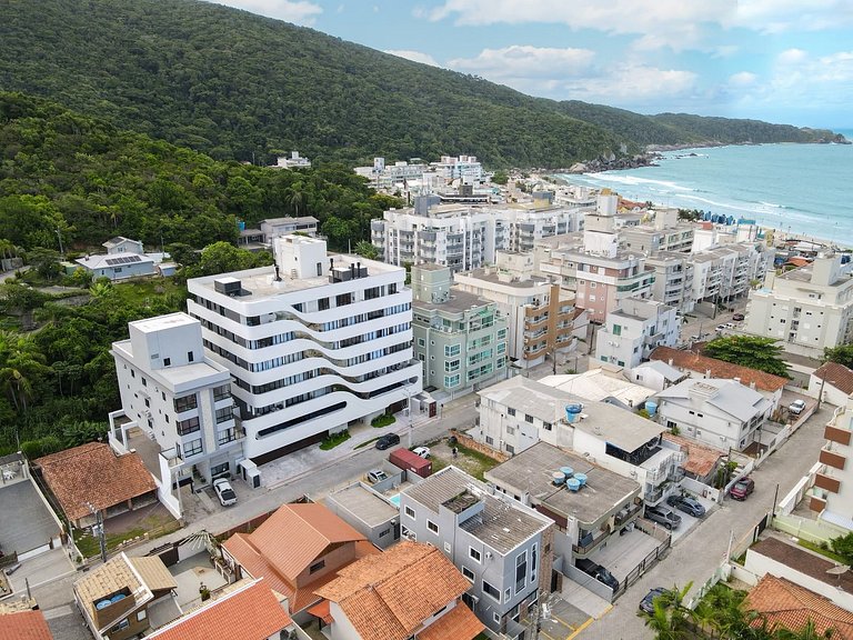 LIV Exclusive Flat 706 – a 2 min da Praia de Bombas